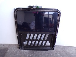 Люк электрический mercedes w202 c класс 2027800029 фото №1