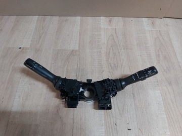 Toyota prius plus + комбинированный рулевой/подрулевой света фото №1