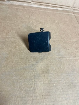 Citroen berlingo iii заглушка перед фаркоп бампера ушка 9810964177 фото №1