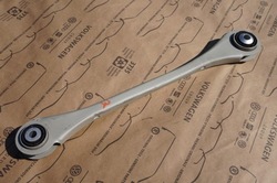 Важіль задній audi a6 c8 4k 4m0501530q фото №1