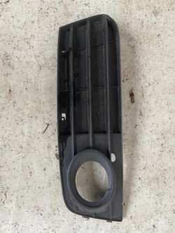 Audi a4 b8 08- решітка рамка решітка галоген права перед фото №1