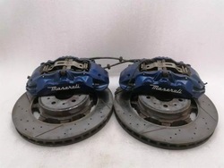 Maserati granturismo sport m145 тормозной kit 82102502 передний систем mc stradale фото №1