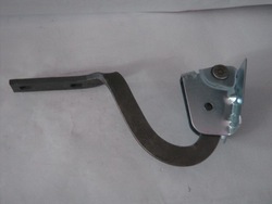 Петля капота двигателя левый daewoo nexia фото №1