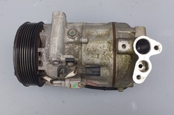 Компресор кондиціонера renault clio iv 926001243r фото №1