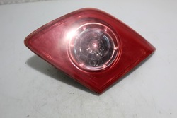 Лампа права задня w кришка багажника mazda 3 i фото №1