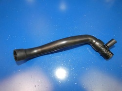 Mercedes a w176 b w246 cla w117 1.8 2.2 cdi трубка шланг вентиляція картера повітровідвідник фото №1