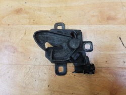 Замок капота крышки двигателя fiat stilo фото №1