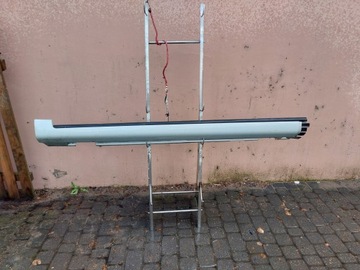 Volvo s40 v50 рестайлінг 31283504 планка порогова сторона ліва накладка na поріг фото №1