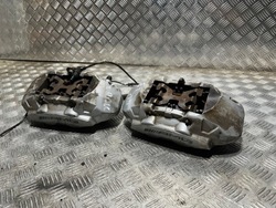 Mercedes w253 glc amg супорт гальмівний лівий перед переднє ліва фото №1