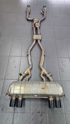 Bmw m2 g87 m3 g80 m4 g82 компетиція 8096118 глушник вихлоп оригінал. фото №1