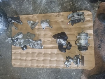 Генератор land rover defender 2.2 ch12-10300-bd фото №1
