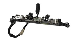 L218 планка впрыскивающий ft4e-9f797-bc ft4e-9d280-ba фото №1