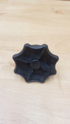 Гвинт колеса запасного audi a8 d2 рестайлінг фото №1