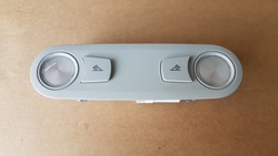 Лампа потолок зад audi a5 8t0947111be фото №1