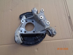 Поворотный кулак зад задняя левая mercedes w243 w247 b-klasa eqa eqb 4x4 2433570500 фото №1