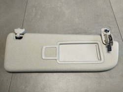 Audi a7 4g 2016 защита солнцезащитная правая 4g0857552 фото №1