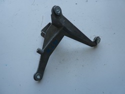 Vw t5 t6 2.0tdi кріплення трос кронштейн 7h0711781c фото №1