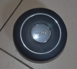 Подушка air bag водія jeep wrangler jk 11-17 фото №1