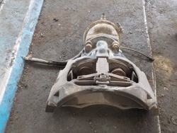 Супорт гальмівний переднє, daf xf 105 202163d фото №1