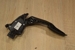 Педаль газа chevrolet orlando 2.0 vcdi фото №1