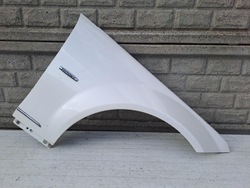 Mercedes c класс w204 07-14 крыло переднее правые оригинал фото №1