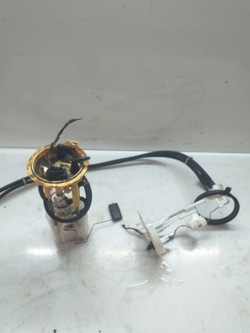 Насос топлива поплавок vw tiguan 2,0tdi 5n0919050e фото №1