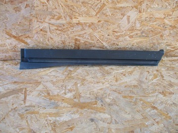 Планка двері лівий зад lexus rx 09- фото №1