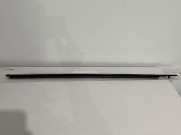 Toyota ch-r планка накладка левый перед 75740-10070 фото №1