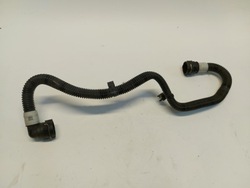 Tesla модель 3 iii шланг шланг води охолодження 4x4 1077601-00-d фото №1