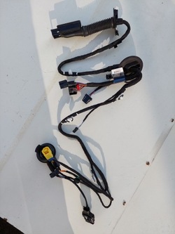 Audi a5 s5 джгут двері праві перед 8t8971030q фото №1