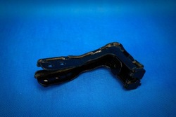 Підтримка санки audi a8 s8 4h 4h0399633a 4h0399643a фото №1