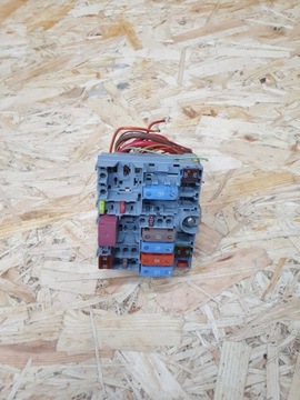 Alfa romeo stelvio коробка предохранителей 51987784 фото №1