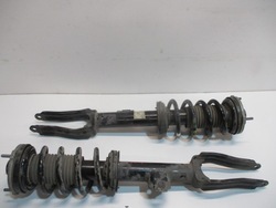 Амортизатор alfa romeo stelvio 2,2d 50551258 50551257 фото №1