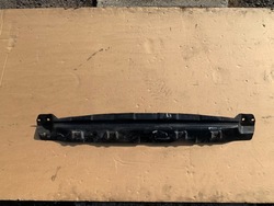 Усилитель ремня передней балка 7l0805551a q7 touareg cayenne фото №1