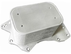 Радиаторов масла audi q7 4l 3.0 a6 c6 2.7 3.0 a5 8t 2.7 3.0 8f 2.7 3.0 фото №1