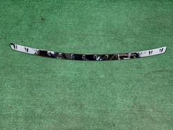 Mercedes gla w156 планка хром бампера зад задняя a1568850011 фото №1