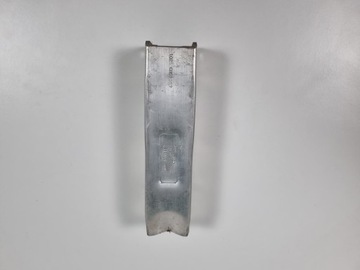 Audi a6 c8 рестайлинг зона смятия правая отбойник 4f0807133 фото №1