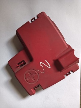 Захист клема плюсовий renault master iii 8200463743 фото №1