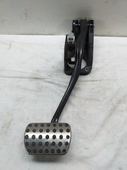 Mercedes w176 w246 педаль гальма фото №1