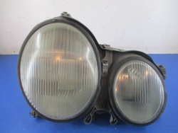 Mercedes e-klasa w210 лампа фара праві hella оригінал фото №1