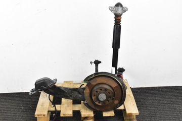 Поворотна опора ступиця важелі амортизатор лівий зад audi q3 8u tiguan 5n 2wd фото №1