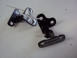 Петлі двері лівий зад land rover discovery 17 r фото №1