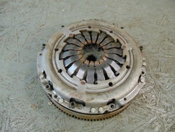 Колесо двомасовий alfa romeo giulietta 1.4t фото №1