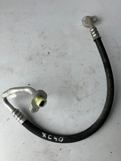 Трубка кондиціонера 31694878 volvo xc40 2.0 d4 фото №1