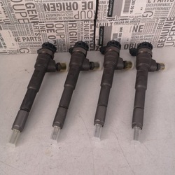 Інжектор форсунка 0445110485 bosch renault фото №1