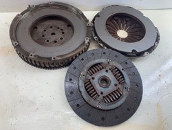 Hyundai ix35 1.7 crdi колесо маховики зчеплення фото №1