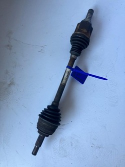 Піввісь ліва sandero ii 1.5 dci 391016613r фото №1