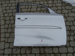 Kia carens iv дверь передние правые серебристые оригинал фото №1