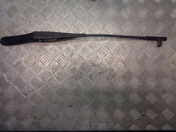 Важіль двірники перед правий opel astra h фото №1