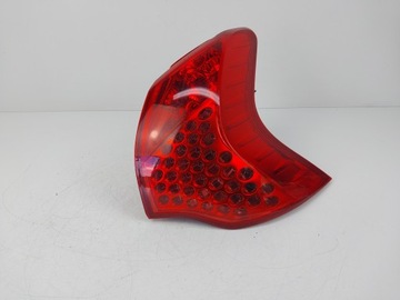 Лампа правий зад 9683460780 peugeot 3008 i фото №1